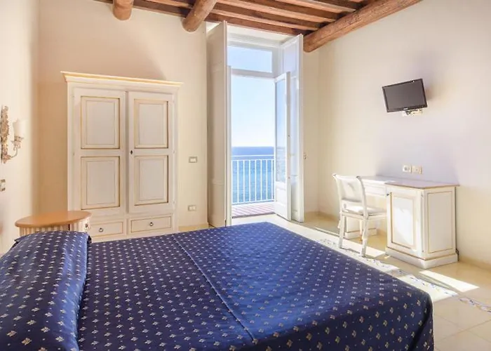 Isabella Guest house 2*