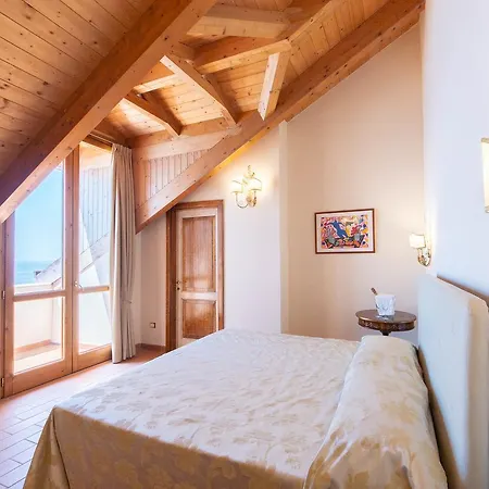 Hotel Isabella Guest house