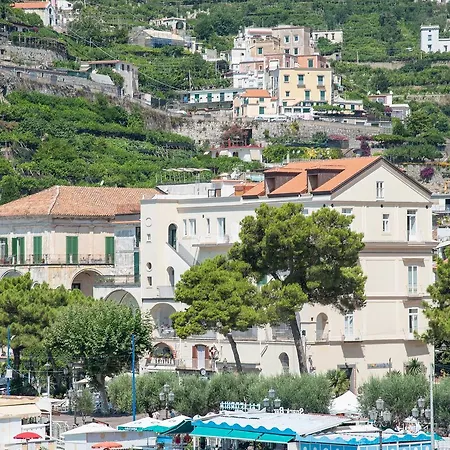 Isabella 2* מינורי